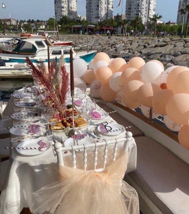 Yacht Gallery