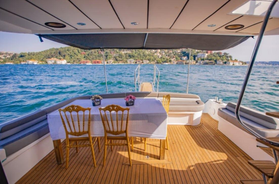 Yacht Gallery