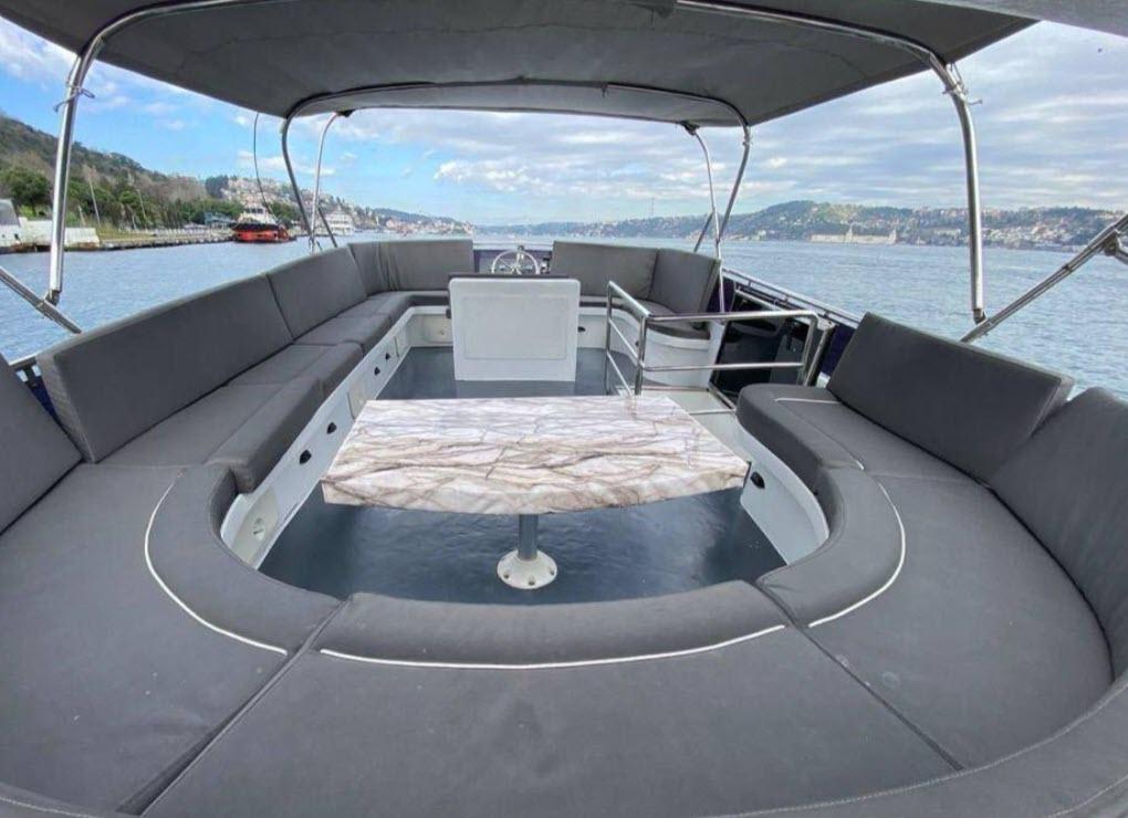 Yacht Gallery