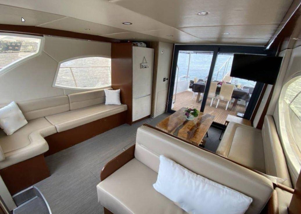 Yacht Gallery
