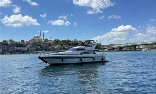 Yacht Gallery