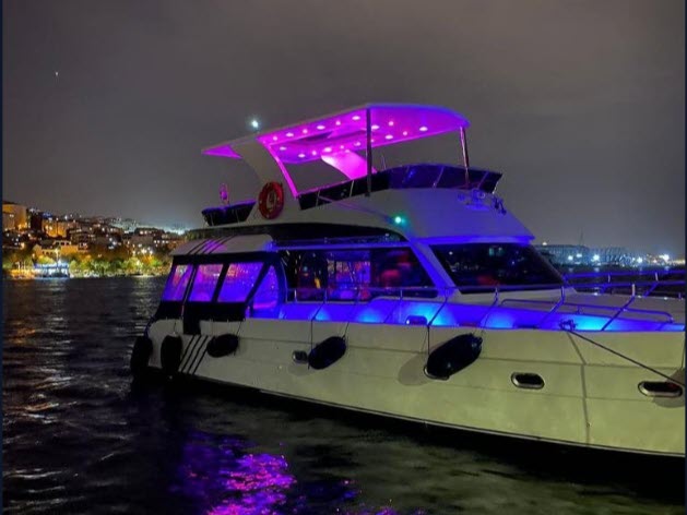 Yacht Gallery
