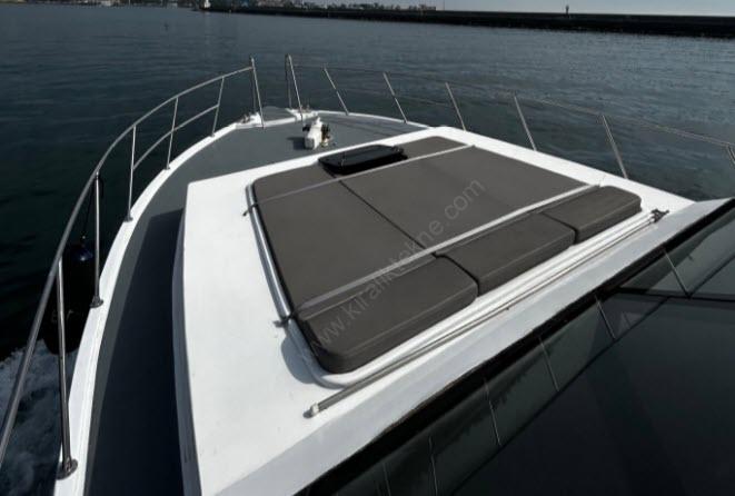 Yacht Gallery