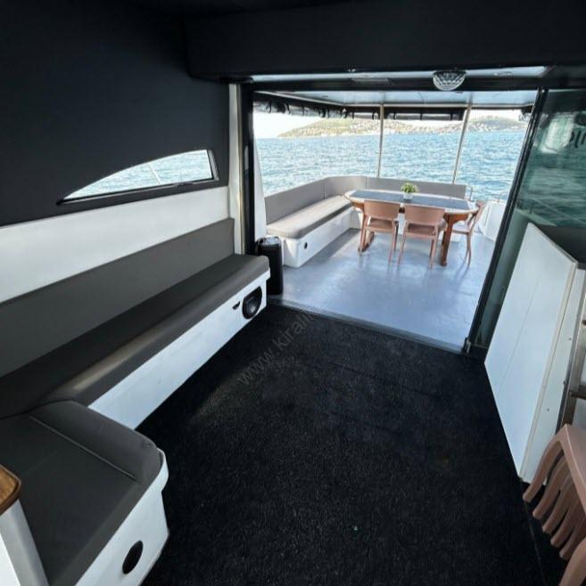 Yacht Gallery