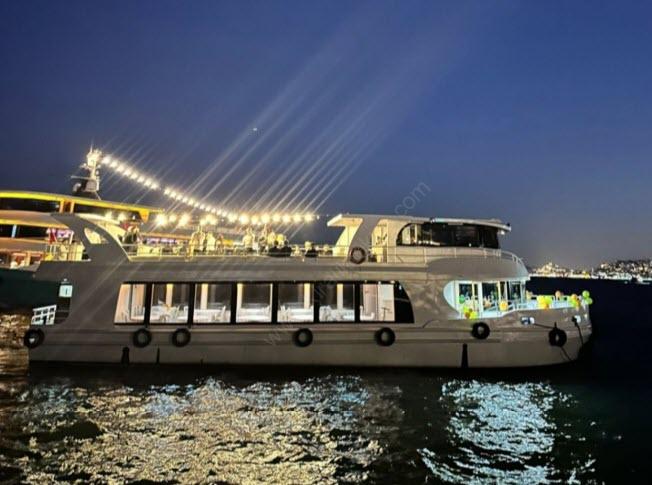 Yacht Gallery