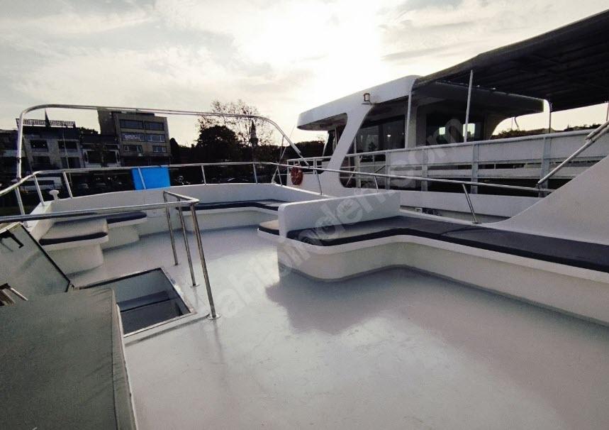Yacht Gallery