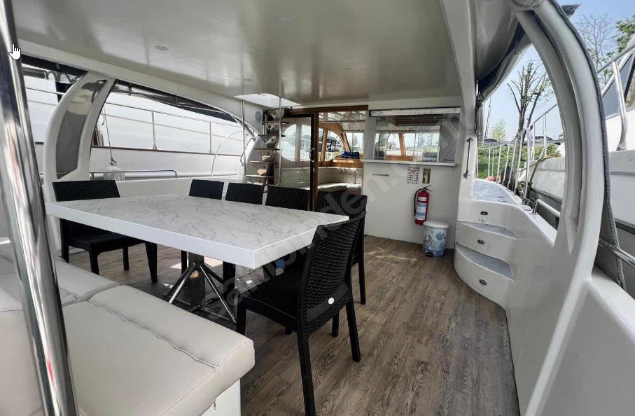 Yacht Gallery