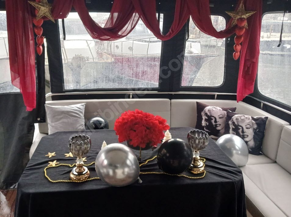 Yacht Gallery