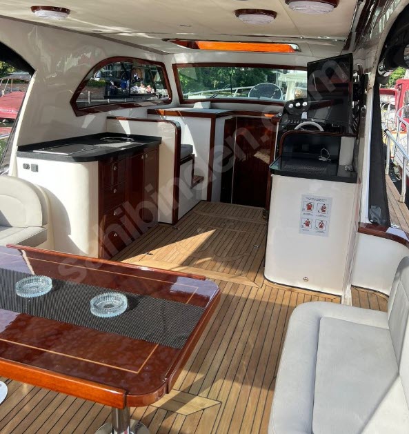 Yacht Gallery