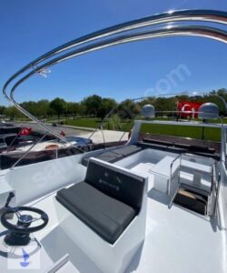 Yacht Thumbnail