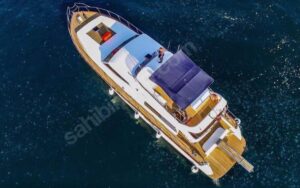 Yacht Thumbnail
