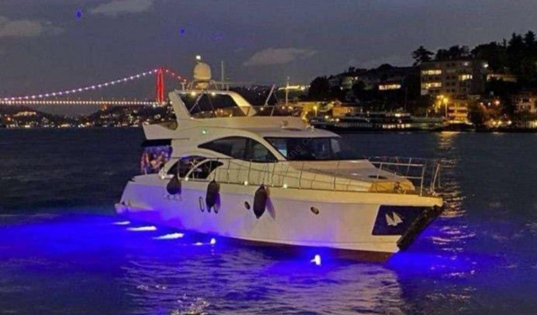 Yacht Gallery