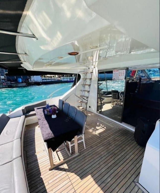 Yacht Gallery