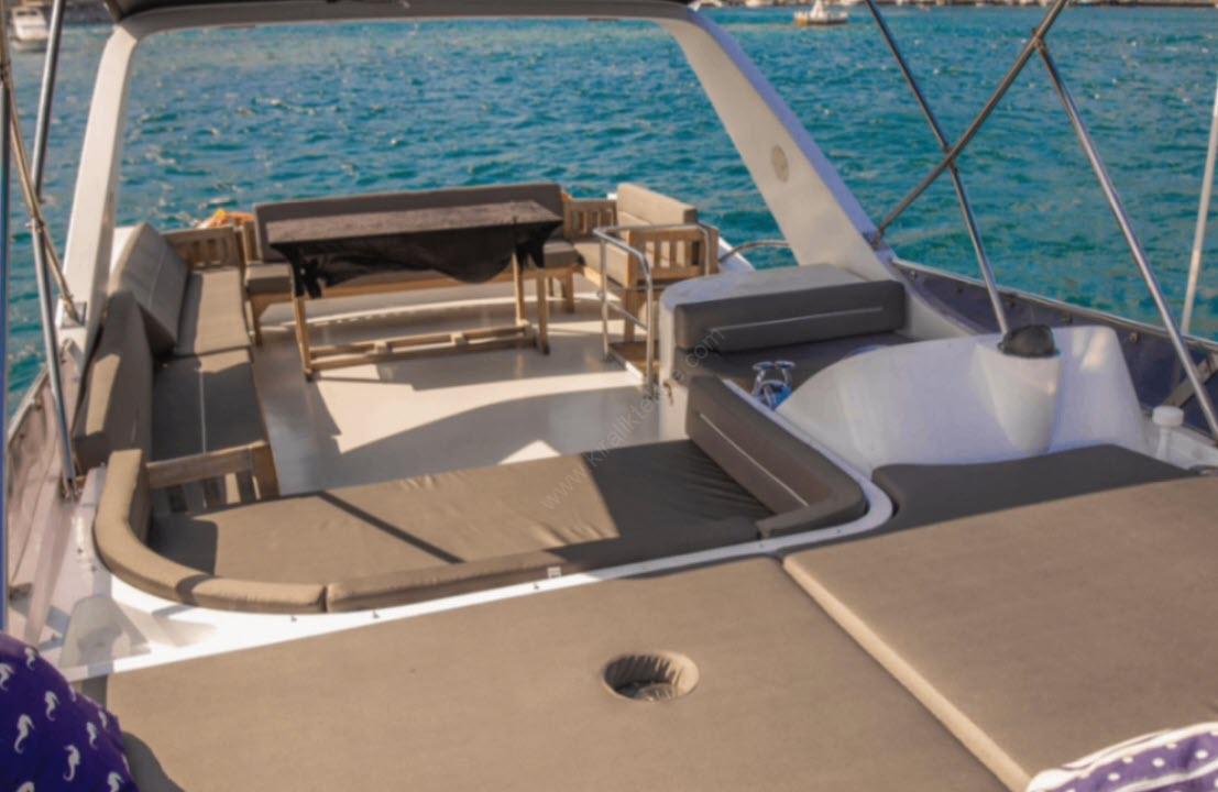 Yacht Gallery