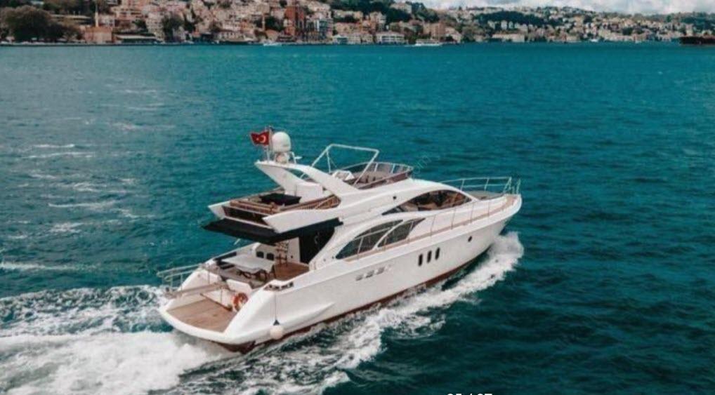 Yacht Gallery