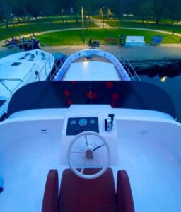 Yacht Thumbnail