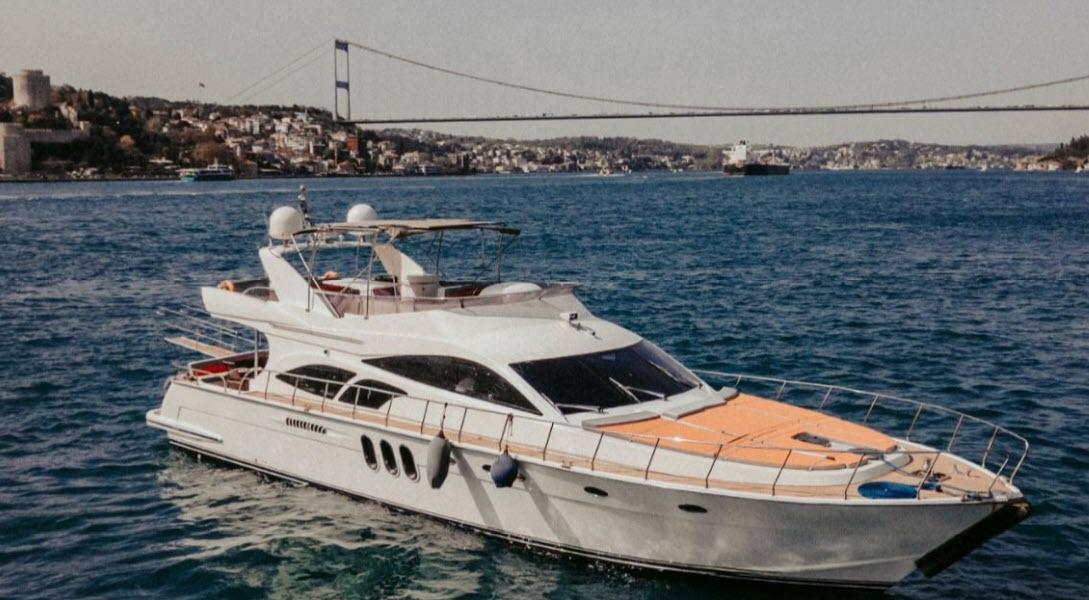 Yacht Gallery