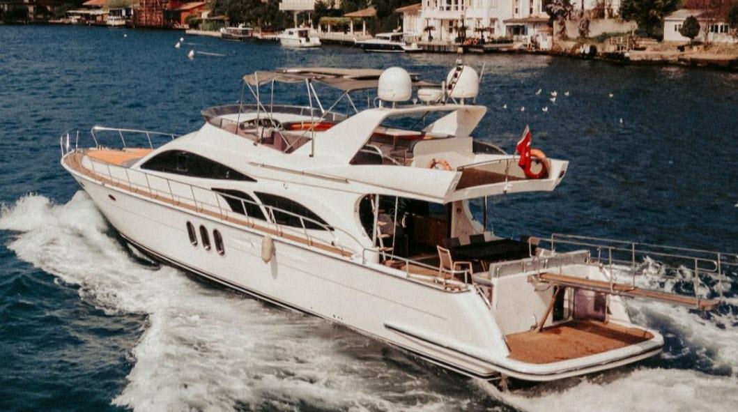 Yacht Gallery