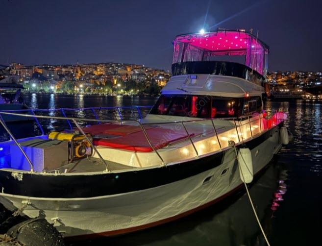 Yacht Gallery