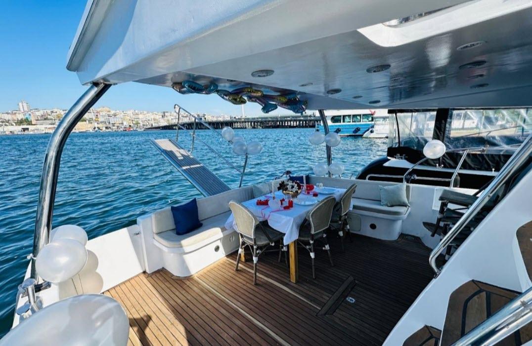 Yacht Gallery