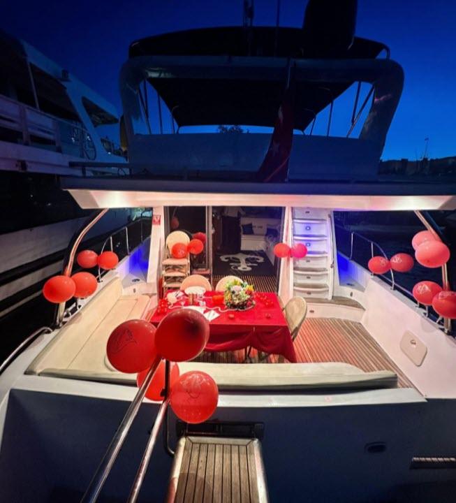 Yacht Gallery