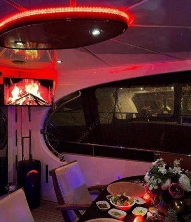 Yacht Gallery