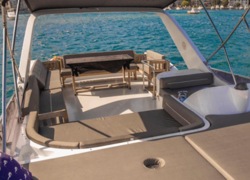 Yacht Gallery