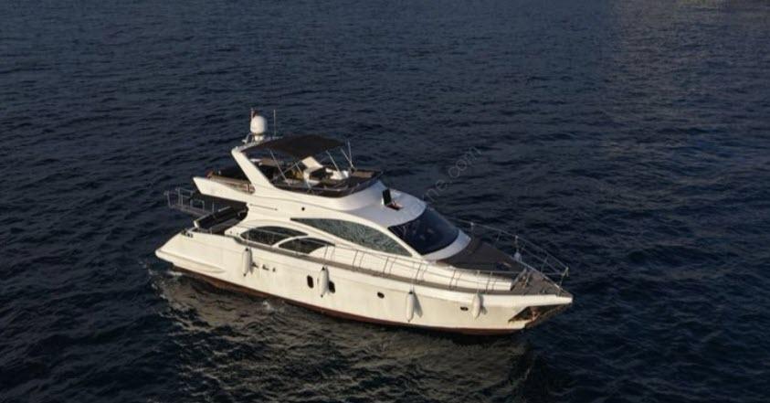 Yacht Gallery
