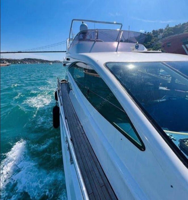 Yacht Gallery