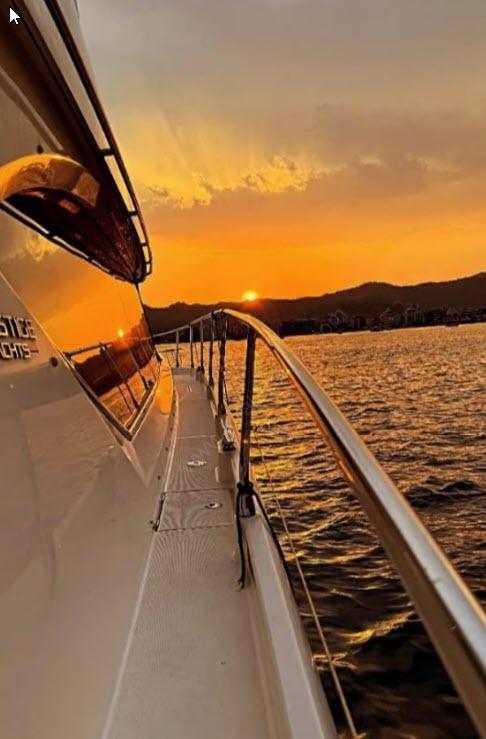 Yacht Gallery