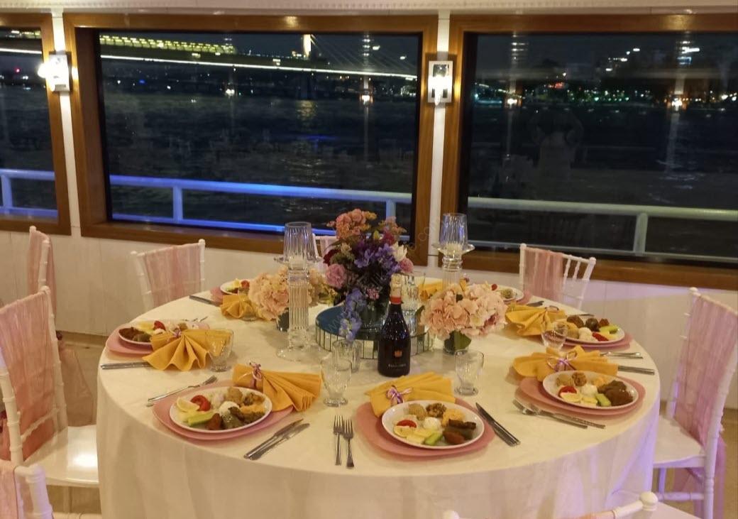 Yacht Gallery