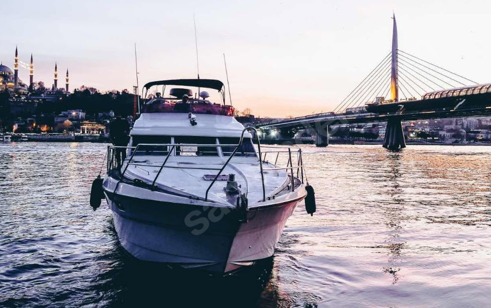 Yacht Gallery