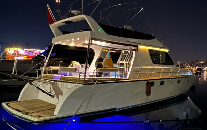 Yacht Gallery