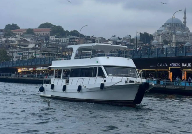 Yacht Gallery