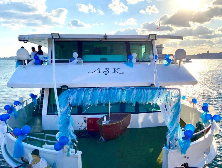 Yacht Gallery