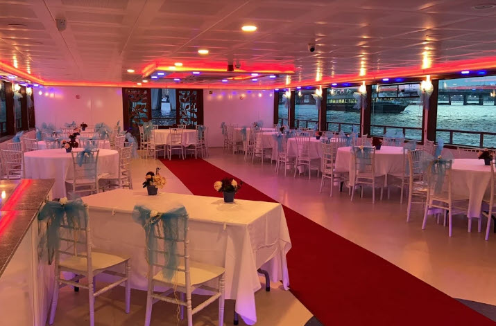 Yacht Gallery