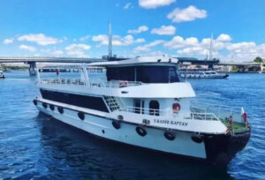 Yacht Thumbnail