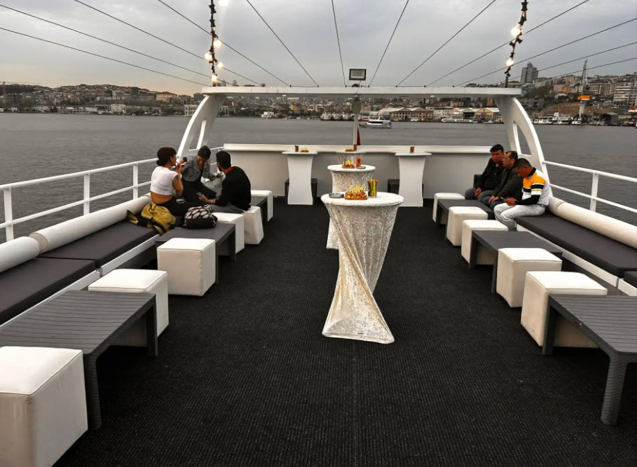 Yacht Gallery