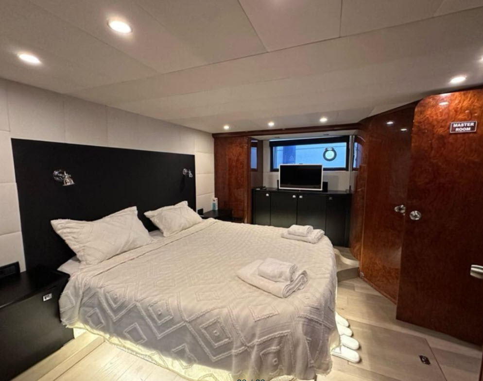 Yacht Gallery