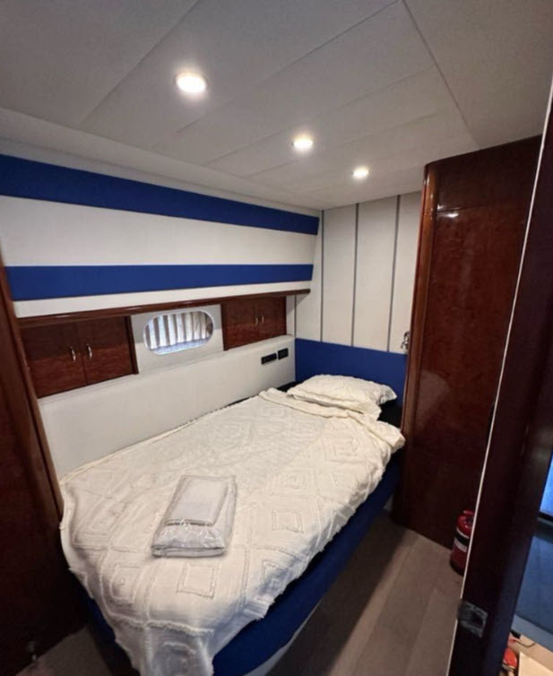 Yacht Gallery