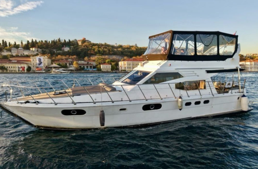 Yacht Gallery