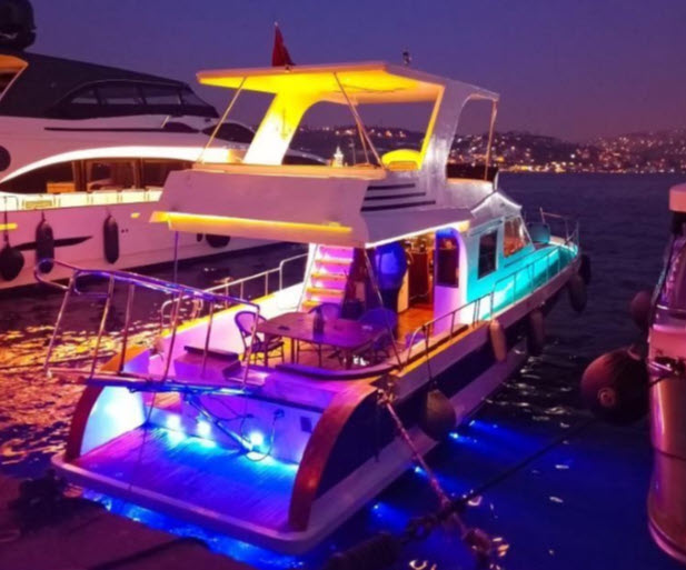 Yacht Gallery