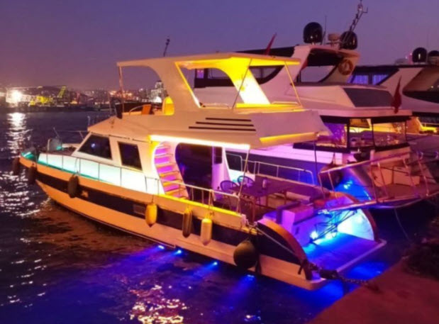 Yacht Gallery