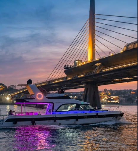 Yacht Gallery