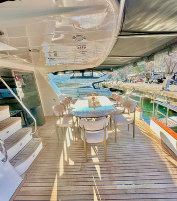 Yacht Gallery