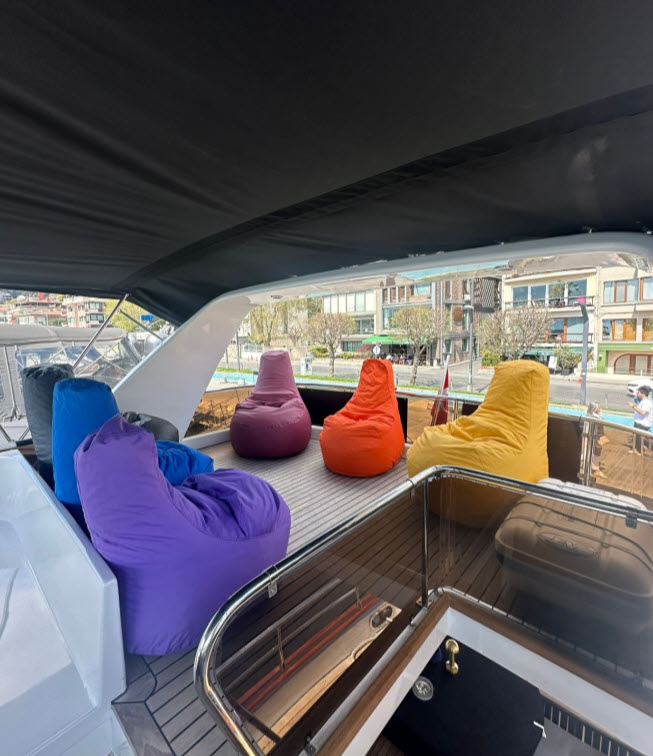 Yacht Gallery