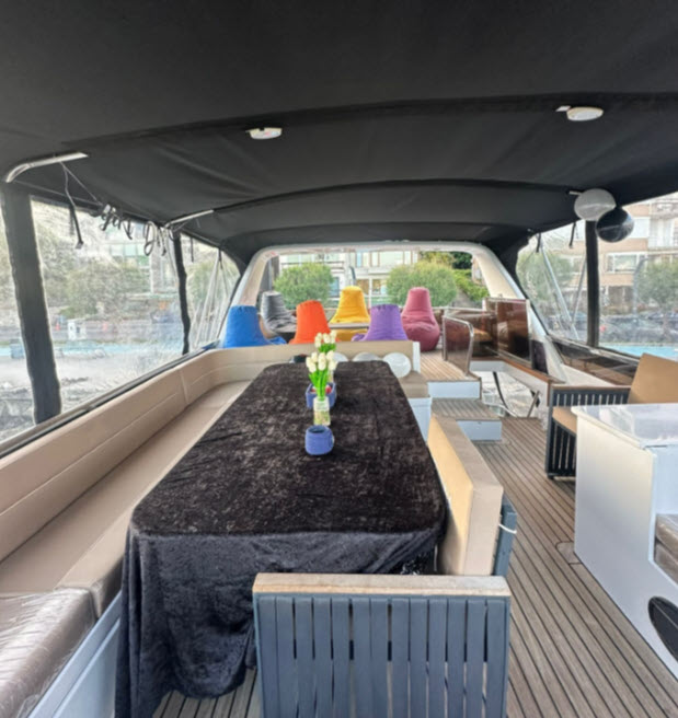 Yacht Gallery