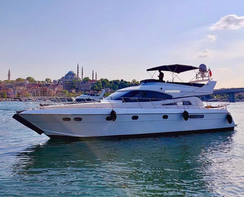 Yacht Gallery