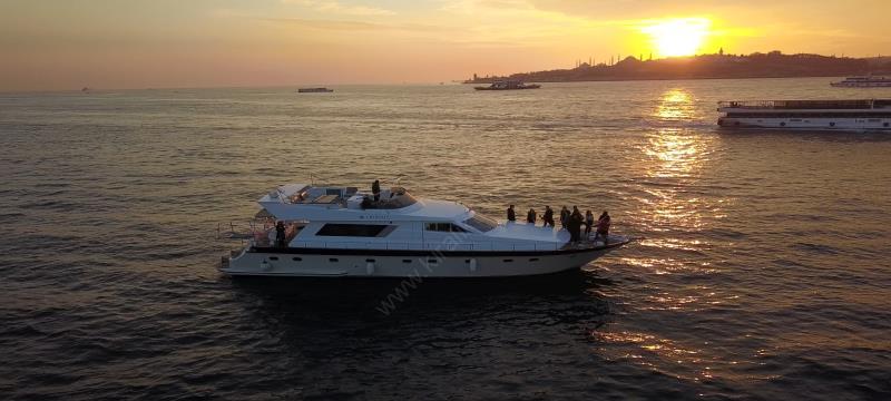 Yacht Gallery