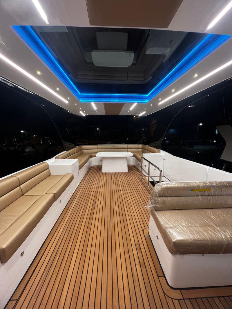 Yacht Gallery